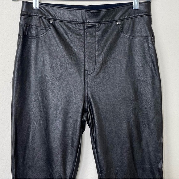 SPANX Leather-Like Black Ankle‎ Skinny Pant - Picture 6 of 15